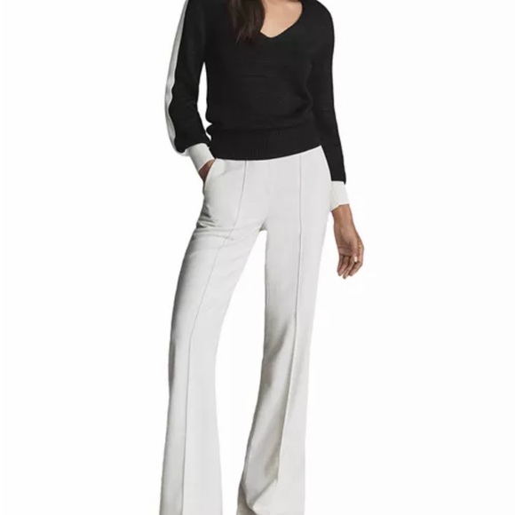 REISS Black V-Neck Knit Sweater w/ Contrast Stripe Sleeves | Size L | - Picture 4 of 8